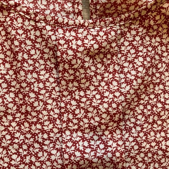 Red/Ivory Fun2Fun Shell Top - Picture 2 of 7